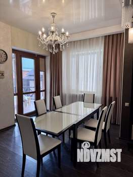 Дом 217м&sup2;, 2-этажный, посуточно, 