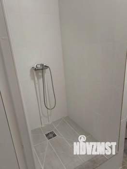 Дом 740м&sup2;, 3-этажный, на длительный срок, 