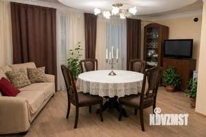 Дом 100м&sup2;, 2-этажный, посуточно, 