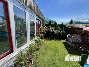 Дом 235м&sup2;, 2-этажный, на длительный срок, 