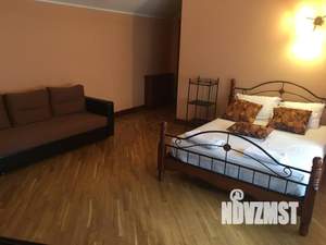 Дом 700м&sup2;, 2-этажный, посуточно, 