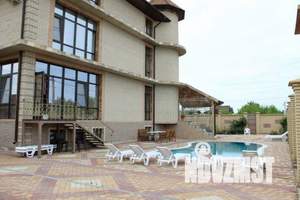 Дом 550м², 3-этажный, посуточно, 