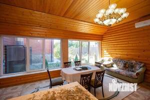 Дом 310м&sup2;, 3-этажный, на длительный срок, 