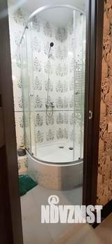 Дом 200м&sup2;, 2-этажный, на длительный срок, 