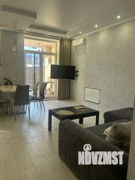 Таунхаус 100м&sup2;, 2-этажный, на длительный срок, 