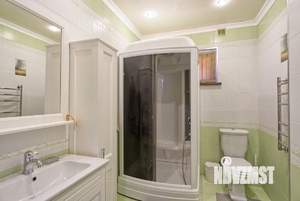 Дом 180м², 2-этажный, на длительный срок, 