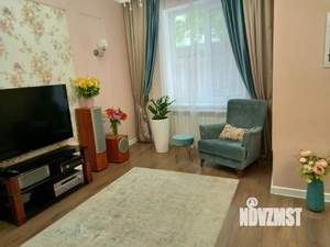 Таунхаус 170м&sup2;, 3-этажный, на длительный срок, 