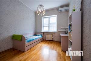 Таунхаус 130м², 2-этажный, на длительный срок, 