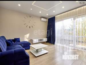 Дом 120м&sup2;, 2-этажный, на длительный срок, 