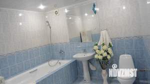 Дом 230м², 2-этажный, на длительный срок, 