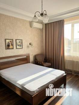 Коттедж 210м&sup2;, 3-этажный, на длительный срок, 