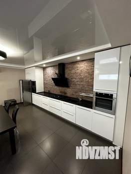 Дом 150м&sup2;, 2-этажный, на длительный срок, 