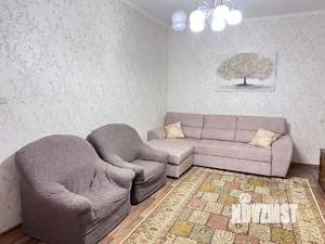 Дом 110м², 2-этажный, на длительный срок, 