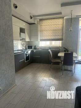 Таунхаус 100м&sup2;, 2-этажный, на длительный срок, 