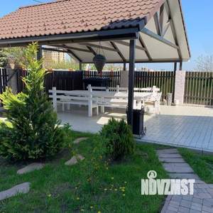 Дом 350м², 3-этажный, посуточно, 