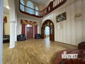 Дом 330м², 2-этажный, на длительный срок, 