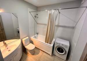 Дом 100м&sup2;, 2-этажный, на длительный срок, 