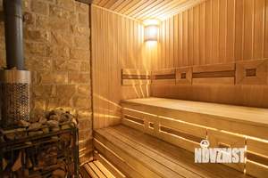 Дом 400м&sup2;, 2-этажный, посуточно, 