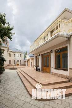 Дом 500м², 2-этажный, посуточно, 