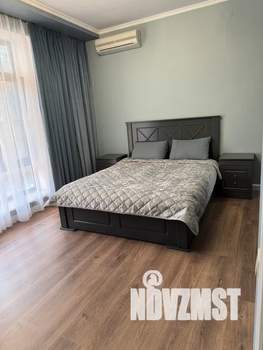 Дом 360м², 2-этажный, посуточно, 