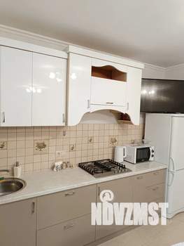 Дом 100м&sup2;, 2-этажный, посуточно, 