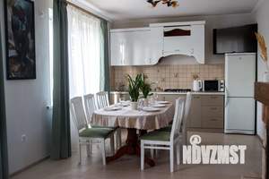 Дом 100м², 2-этажный, посуточно, 