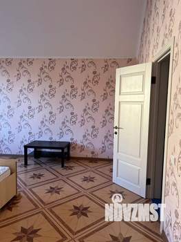 Коттедж 150м², 2-этажный, на длительный срок, 