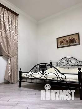 Дом 500м&sup2;, 3-этажный, посуточно, 