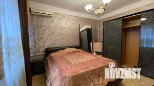 Дом 200м&sup2;, 2-этажный, на длительный срок, 