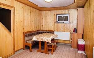 Дом 310м&sup2;, 3-этажный, на длительный срок, 