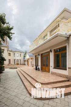 Дом 500м², 2-этажный, посуточно, 