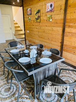 Дом 350м&sup2;, 3-этажный, посуточно, 