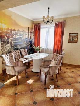 Дом 400м&sup2;, 3-этажный, посуточно, 