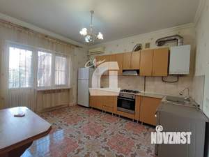 Дом 120м², 2-этажный, на длительный срок, 