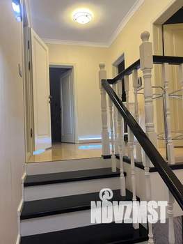 Дом 250м&sup2;, 2-этажный, посуточно, 