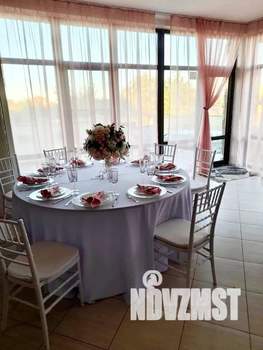 Дом 550м&sup2;, 3-этажный, посуточно, 