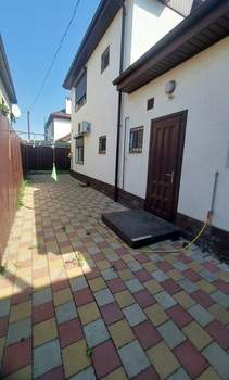 Дом 190м², 2-этажный, на длительный срок, 