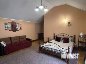 Дом 700м², 2-этажный, посуточно, 