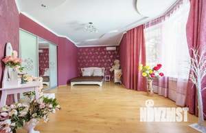 Дом 285м&sup2;, 1-этажный, посуточно, 