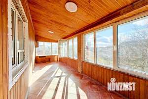 Дом 375м&sup2;, 3-этажный, на длительный срок, 