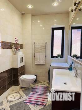 Дом 400м&sup2;, 3-этажный, посуточно, 