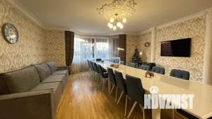 Дом 450м&sup2;, 3-этажный, посуточно, 