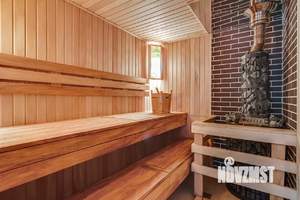 Дом 350м&sup2;, 2-этажный, посуточно, 