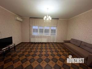 Таунхаус 120м², 2-этажный, на длительный срок, 