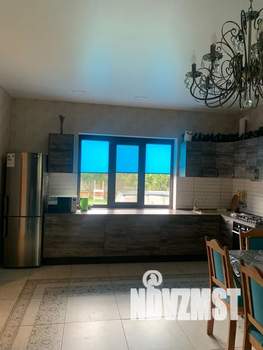 Дом 240м&sup2;, 2-этажный, посуточно, 