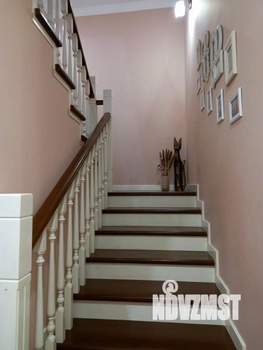 Таунхаус 170м&sup2;, 3-этажный, на длительный срок, 