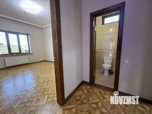 Дом 400м&sup2;, 2-этажный, на длительный срок, 