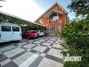 Дом 234м², 2-этажный, участок 5 сот.  