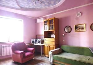 Дом 277м&sup2;, 2-этажный, участок 10 сот.  