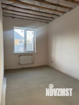 Дом 99м&sup2;, 2-этажный, участок 3 сот.  